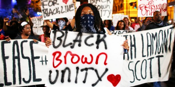 Manifestations a charlotte apres la mort d'un afro-americain tue par la police[reuters.com]