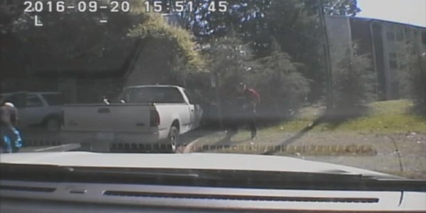 La police americaine rend publiques des videos de la mort de keith scott[reuters.com]