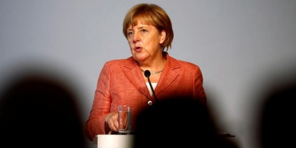 Angela merkel plaide pour un accord migratoire avec l'egypte et la tunisie[reuters.com]
