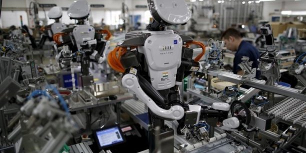 L'activite manufacturiere japonaise atteint un pic de neuf mois[reuters.com]