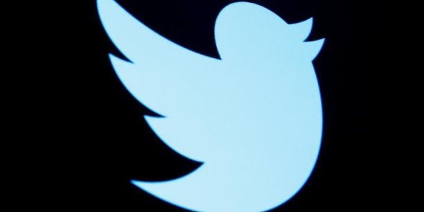 Twitter prevoit de licencier environ 300 personnes[reuters.com]