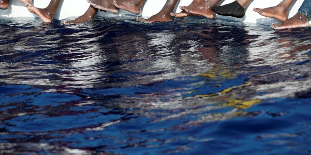 Plus de 3.700  migrants morts en mediterranee[reuters.com]