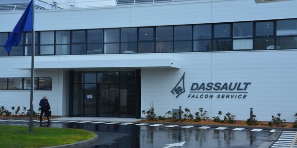 Dassault est l'un de ces grands groupes implantés en Gironde et Pyrénées-Atlantiques.
