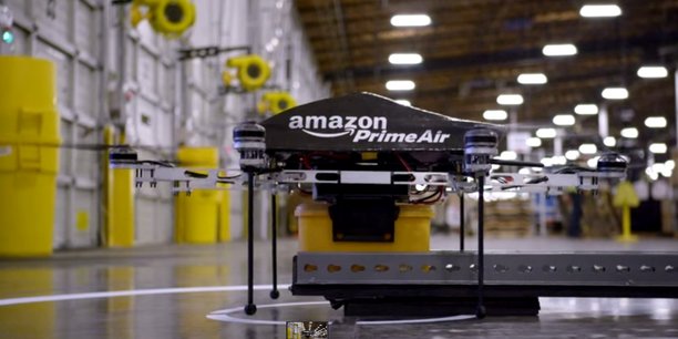 A terme, l'objectif pour Amazon est d'utiliser ses engins pour livrer des paquets en 30 minutes.