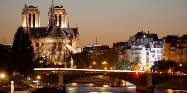 Paris espere reguler le marche des meubles touristiques[reuters.com]
