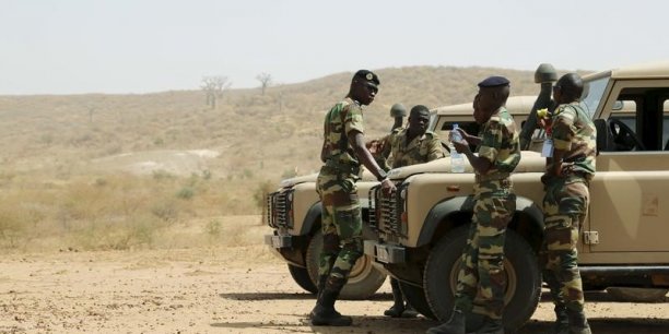 L'armee senegalaise lance un ultimatum a jammeh[reuters.com]