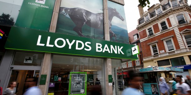 Lloyds bank envisage l'ouverture d'une filiale en allemagne[reuters.com]