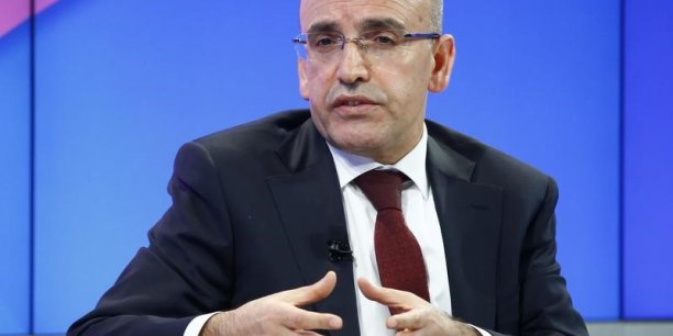 La turquie admet qu'il faut associer assad au reglement syrien[reuters.com]