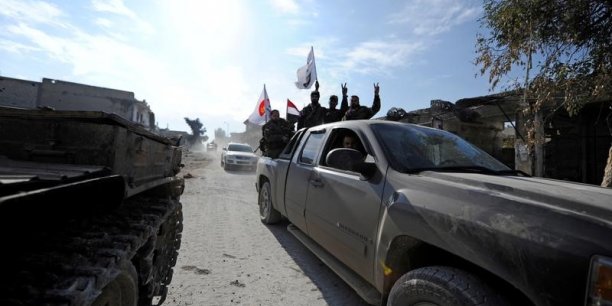 Les forces pro-damas delogent l'ei d'un village au nord-est d'alep[reuters.com]