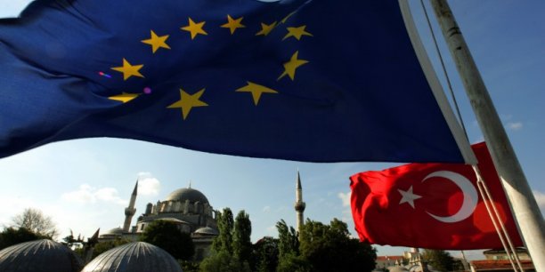 Le conseil de l'europe renonce a un debat sur la turquie[reuters.com]