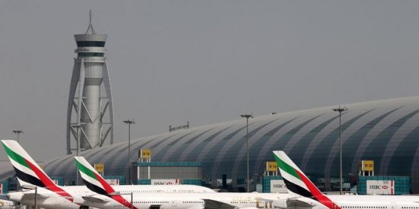 L'aeroport de dubai reste premier pour le trafic international[reuters.com]