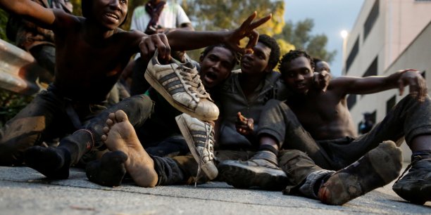 Maroc: des centaines de migrants entrent dans l'enclave de ceuta[reuters.com]