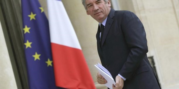 Bayrou annoncera sa decision mercredi[reuters.com]