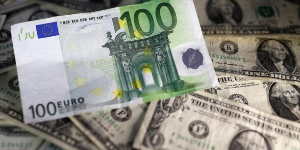 L'euro a l'epreuve de craintes sur l'election francaise[reuters.com]
