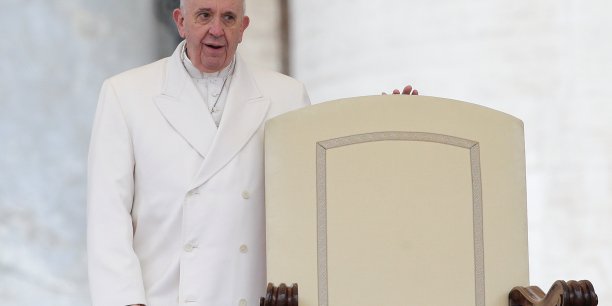 Un athee vaut mieux qu'un catholique hypocrite, suggere le pape[reuters.com]