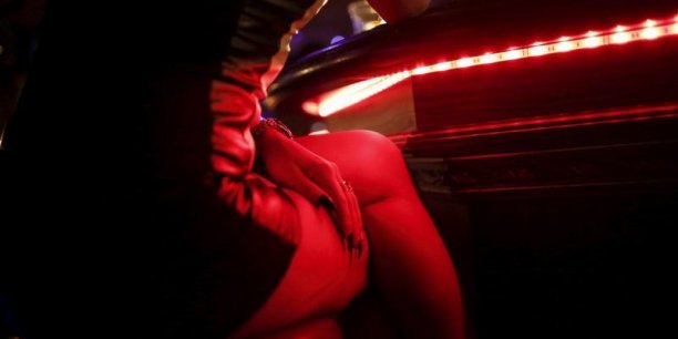 L'irlande penalise les clients des prostituees[reuters.com]