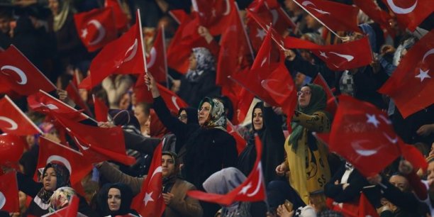 La campagne pour le referendum du 16 avril lancee en turquie[reuters.com]