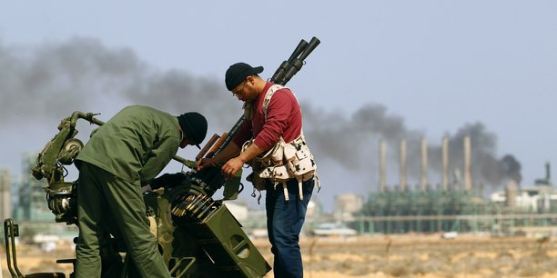 La Libye, livrée à un conflit inépuisable depuis sept ans déjà, arrive en tête du classement de la Fondation Mo Ibrahim, avec 7,8% du PIB consacré au secteur de la défense.