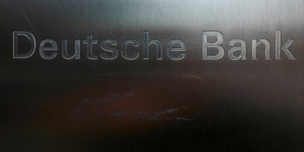 Deutsche bank voit la livre tomber a 1,06 dollar cette annee[reuters.com]