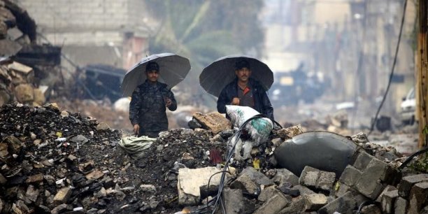 Un quartier devaste a mossoul, des dizaines de victimes[reuters.com]