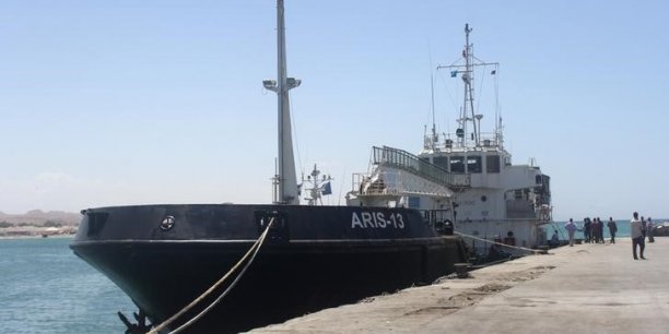 Nouveau mode operatoire pour les pirates des mers somaliens[reuters.com]