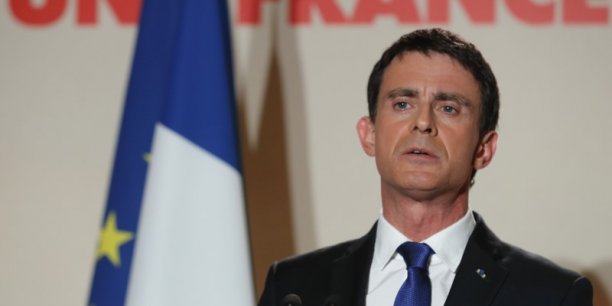 Valls et ses soutiens divises a propos de macron[reuters.com]