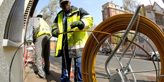 Le Siel a engagé en 2012 le programme THD42 qui vise à déployer la fibre optique sur 277 communes de la Loire à l'horizon 2020.