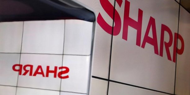Sharp reduit fortement ses pertes avec ses mesures d'economies[reuters.com]