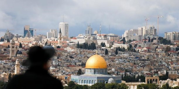 Israel prevoit de construire 15.000 logements a jerusalem-est[reuters.com]