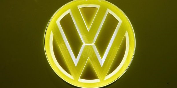 Pollution: vw autorise a reparer 84.000 vehicules aux etats-unis[reuters.com]