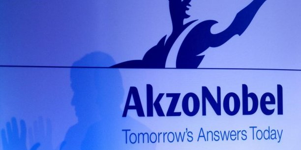 Akzo nobel doit defendre son autonomie en justice[reuters.com]