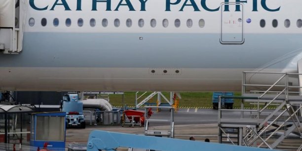 Cathay pacific va supprimer 200 postes supplementaires[reuters.com]