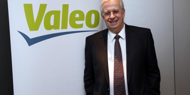 Valeo: les actionnaires votent la hausse de salaire du pdg[reuters.com]