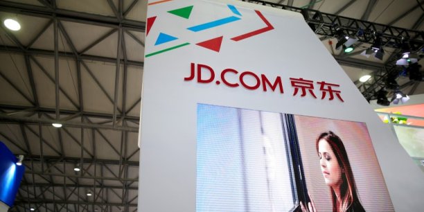 Le chinois jd.com investit 397 millions de dollars dans farfetch[reuters.com]
