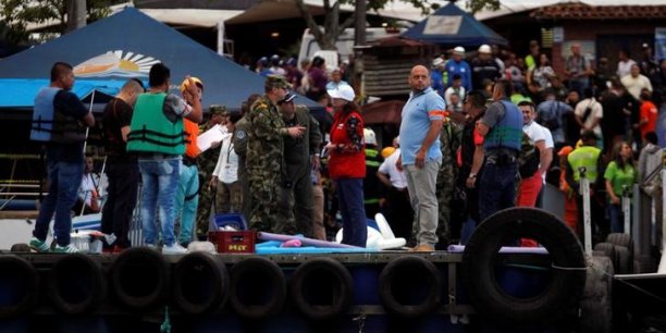 Naufrage d'un bateau de tourisme sur un lac colombien, neuf morts[reuters.com]