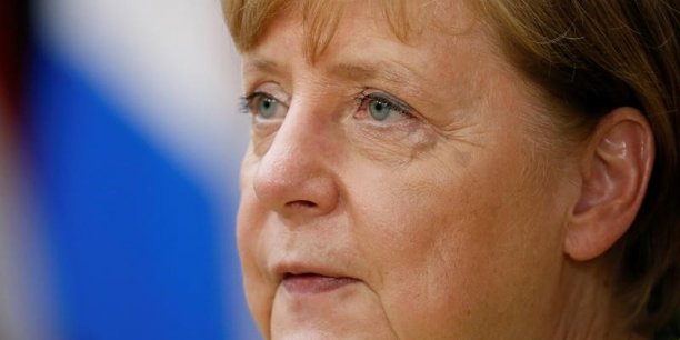 Merkel assouplit sa position sur le mariage homosexuel[reuters.com]