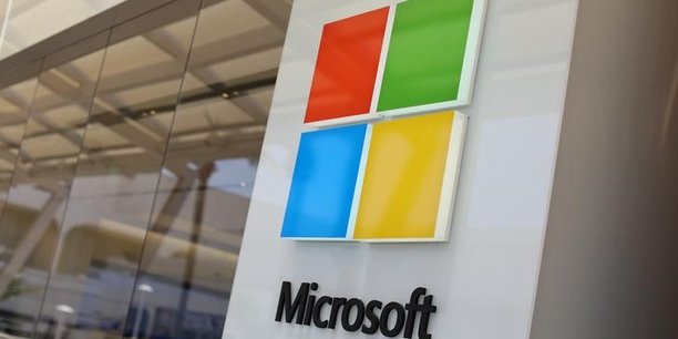 Microsoft a plus que double son benefice au quatrieme trimestre[reuters.com]