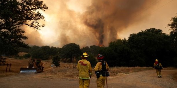 Incendie en partie maitrise dans le centre de la californie[reuters.com]