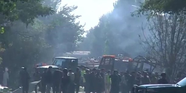 Vingt-quatre morts dans un attentat suicide a kaboul[reuters.com]