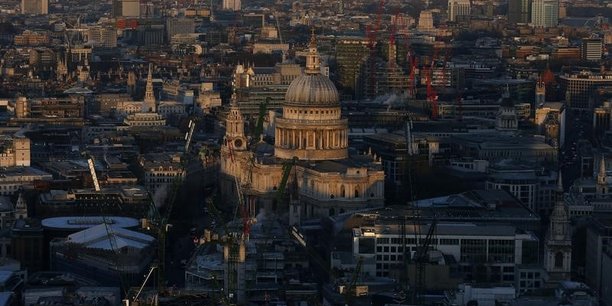 L'economie britannique accelere legerement au 2e trimestre[reuters.com]