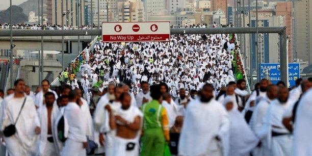 L'arabie saoudite rouvre sa frontiere avec le qatar pour le hadj[reuters.com]