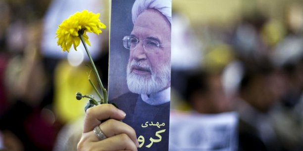 En greve de la faim, l'opposant iranien karroubi hospitalise[reuters.com]