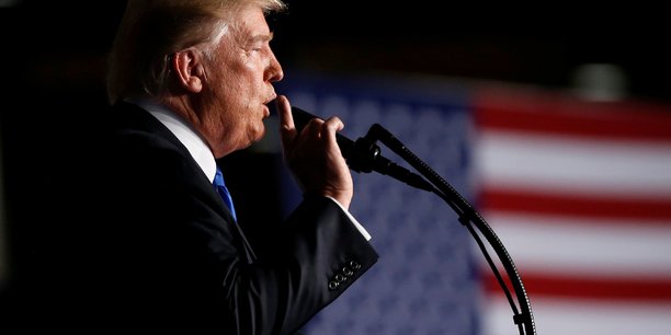 Trump change d'avis sur l'afghanistan, pret a envoyer des renforts[reuters.com]