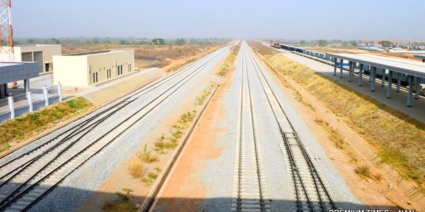 Filiale China Railway Construction, CCECC a déjà remporté, en 2016  au Nigeria, le contrat de construction du tronçon Kano-Kaduna, pour un montant estimé à 1,6 milliard de dollars.