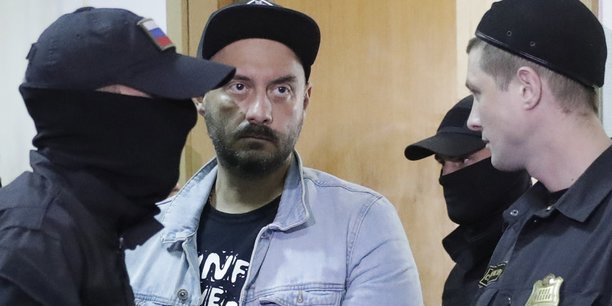 Le metteur en scene russe serebrennikov place en residence surveillee[reuters.com]