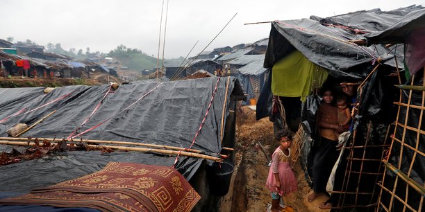 Des milliers de rohingya pris au piege dans le nord de la birmanie[reuters.com]
