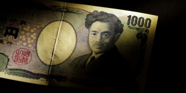 Mesures de relance de pres de 15 milliards d'euros au japon[reuters.com]