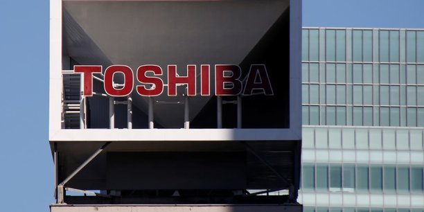 Toshiba: l'attente du feu vert d'apple retarde la vente des puces[reuters.com]