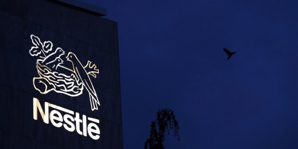Nestle ne compte pas revendre sa part dans l'oreal[reuters.com]