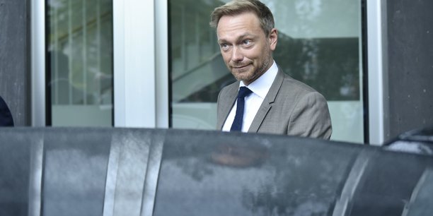 Le chef des liberaux allemands tresse les louanges de macron[reuters.com]